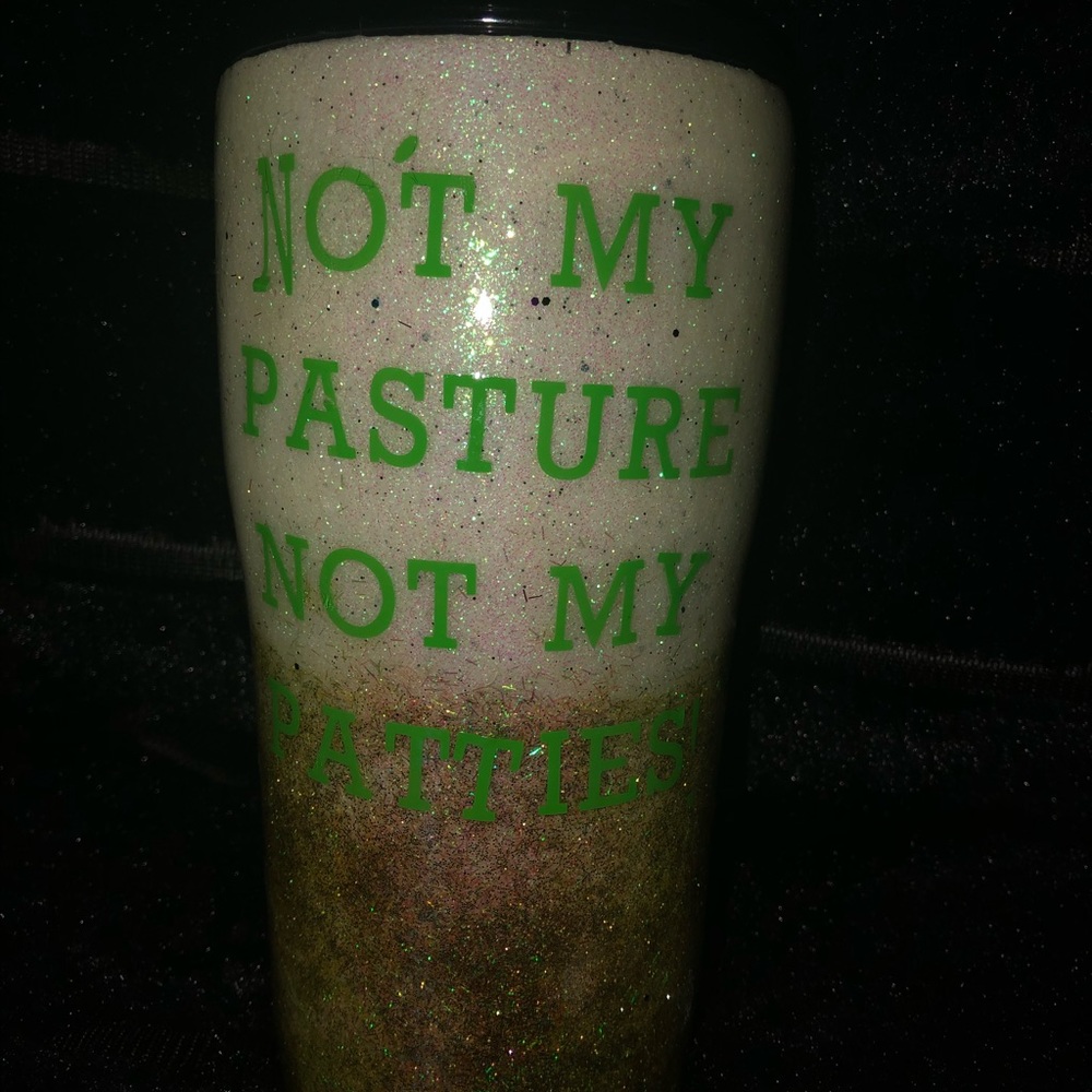 Custom cups - Picture 3 of 3
